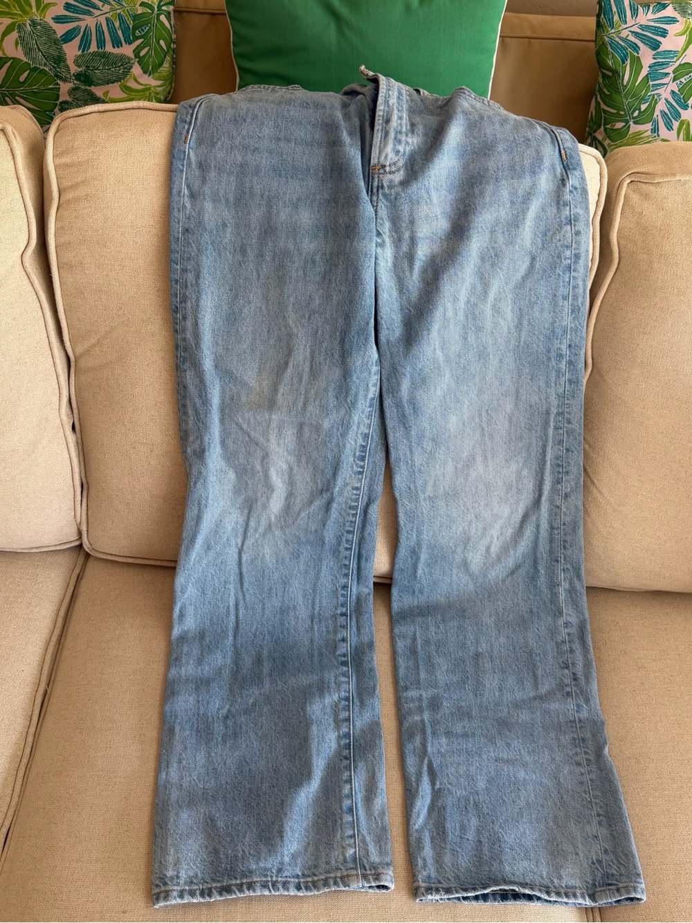 Classic Light Blue Women's Jeans